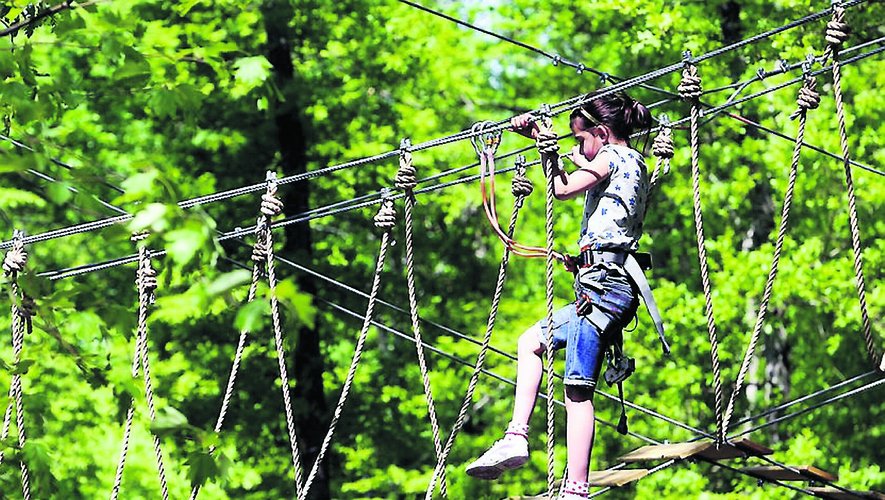 arc en ciel, bron la dépêche, boomtoppen klimmen, tips, camping le clos bouyssac