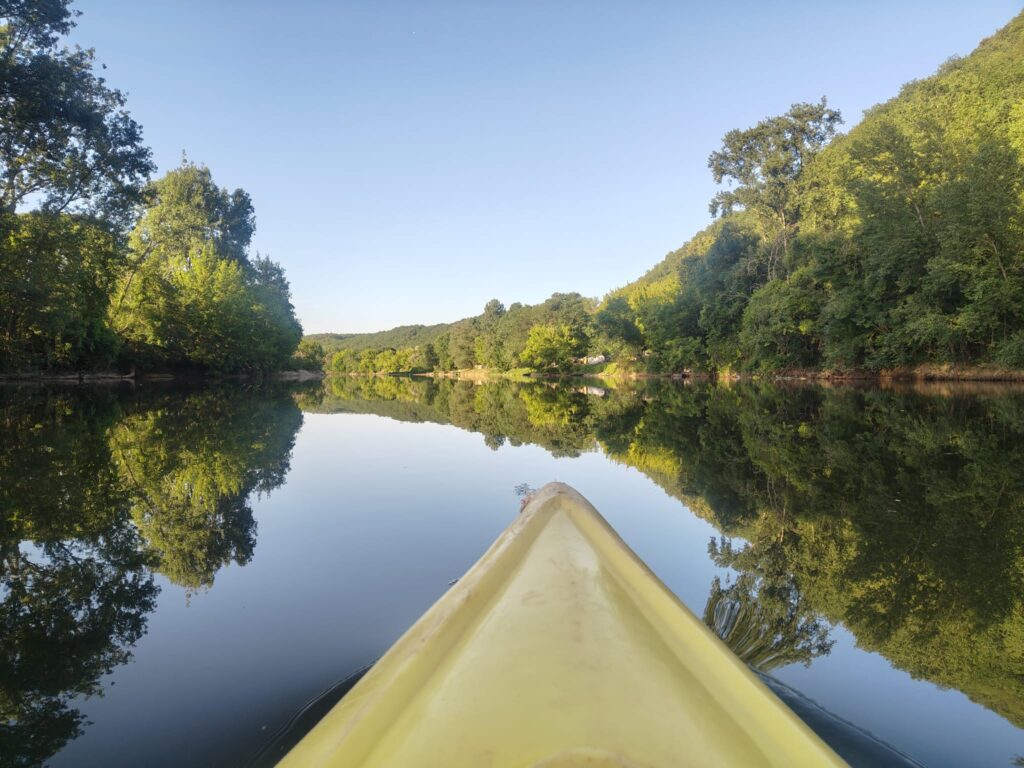 Kanoën op de Lot, kano verhuur, zwemplezier, camping le clos bouyssac